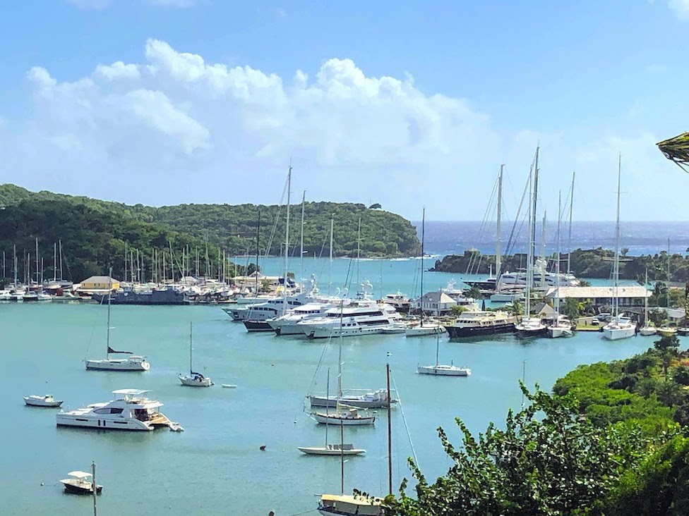 ¿Una visita a Antigua? Mira lo que te ofrece esta isla caribeña